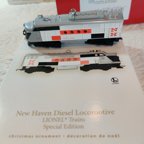 5 Hallmark Lionel Train Ornaments Series Of Keepsake Trains New In Boxes - Picture 13 of 16